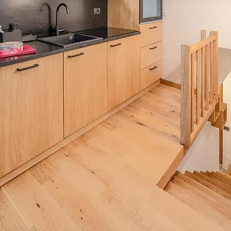 Nest-home In Front To Mont Blanc * קורמאיור