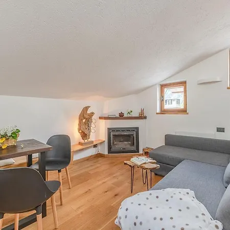 Nest-home In Front To Mont Blanc * Κουρμαγιέρ